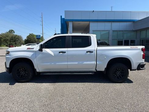 Used 2021 Chevrolet Silverado 1500 LT Trail Boss w/ Convenience Package II AWD/4WD image 8