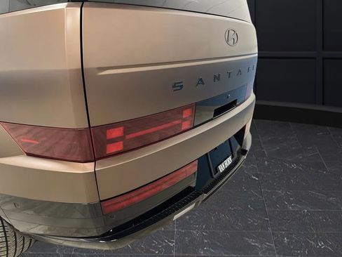 Used 2024 Hyundai Santa Fe Calligraphy image 38