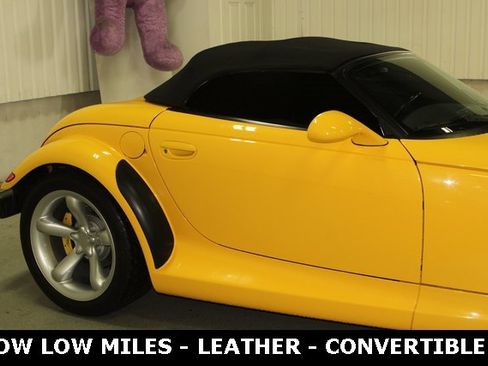 Used 1999 Plymouth Prowler image 4