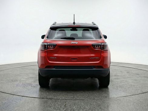 Used 2025 Jeep Compass Limited AWD/4WD image 7