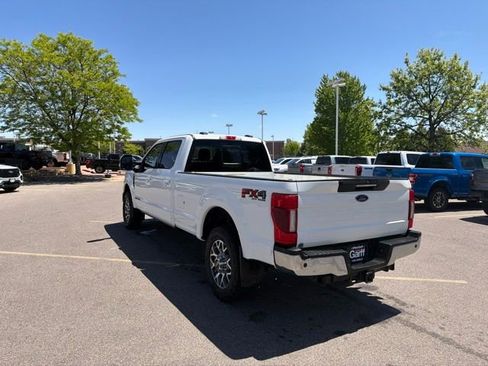 Used 2022 Ford F350 Lariat w/ Lariat Ultimate Package AWD/4WD image 3