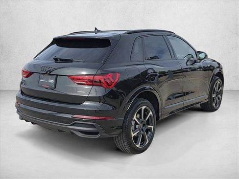 Certified 2025 Audi Q3 2.0T Premium Plus w/ Premium Plus Package image 5