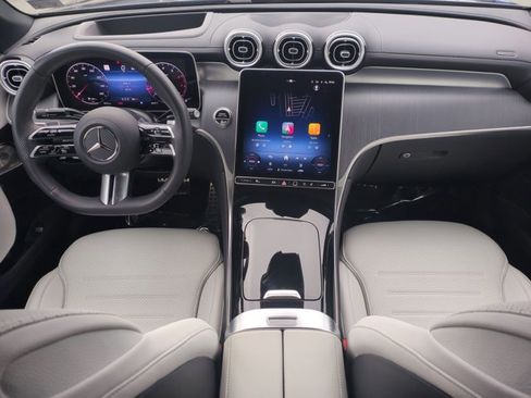 Used 2025 Mercedes-Benz GLC 300 GLC 300 image 18