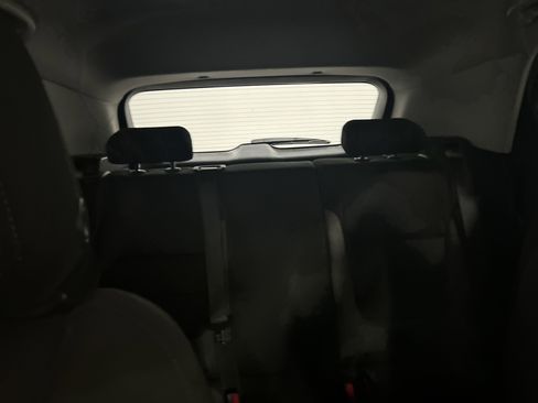 Used 2025 Chevrolet TrailBlazer LT image 31