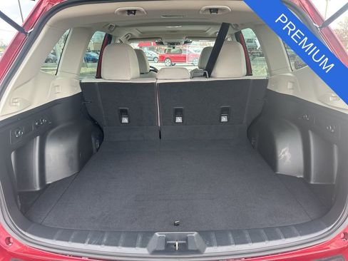 Used 2023 Subaru Forester Premium AWD/4WD image 29