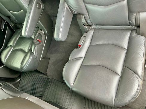 Used 2019 Cadillac Escalade Luxury AWD/4WD image 29