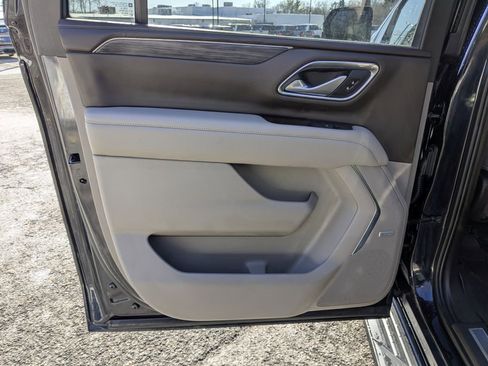 Certified 2022 GMC Yukon XL SLT w/ SLT Premium Package image 26