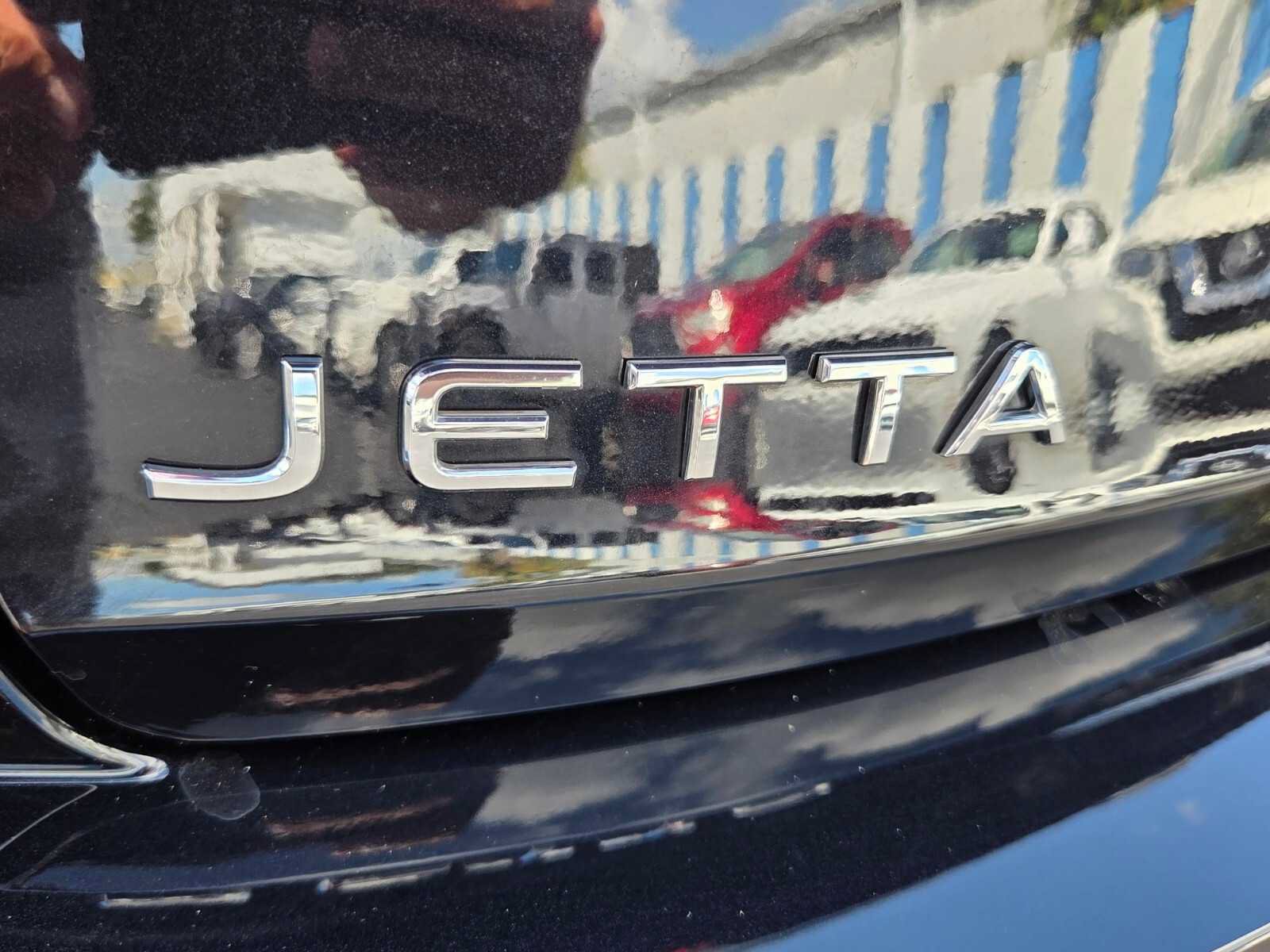Used 2024 Volkswagen Jetta Sport FWD image 16