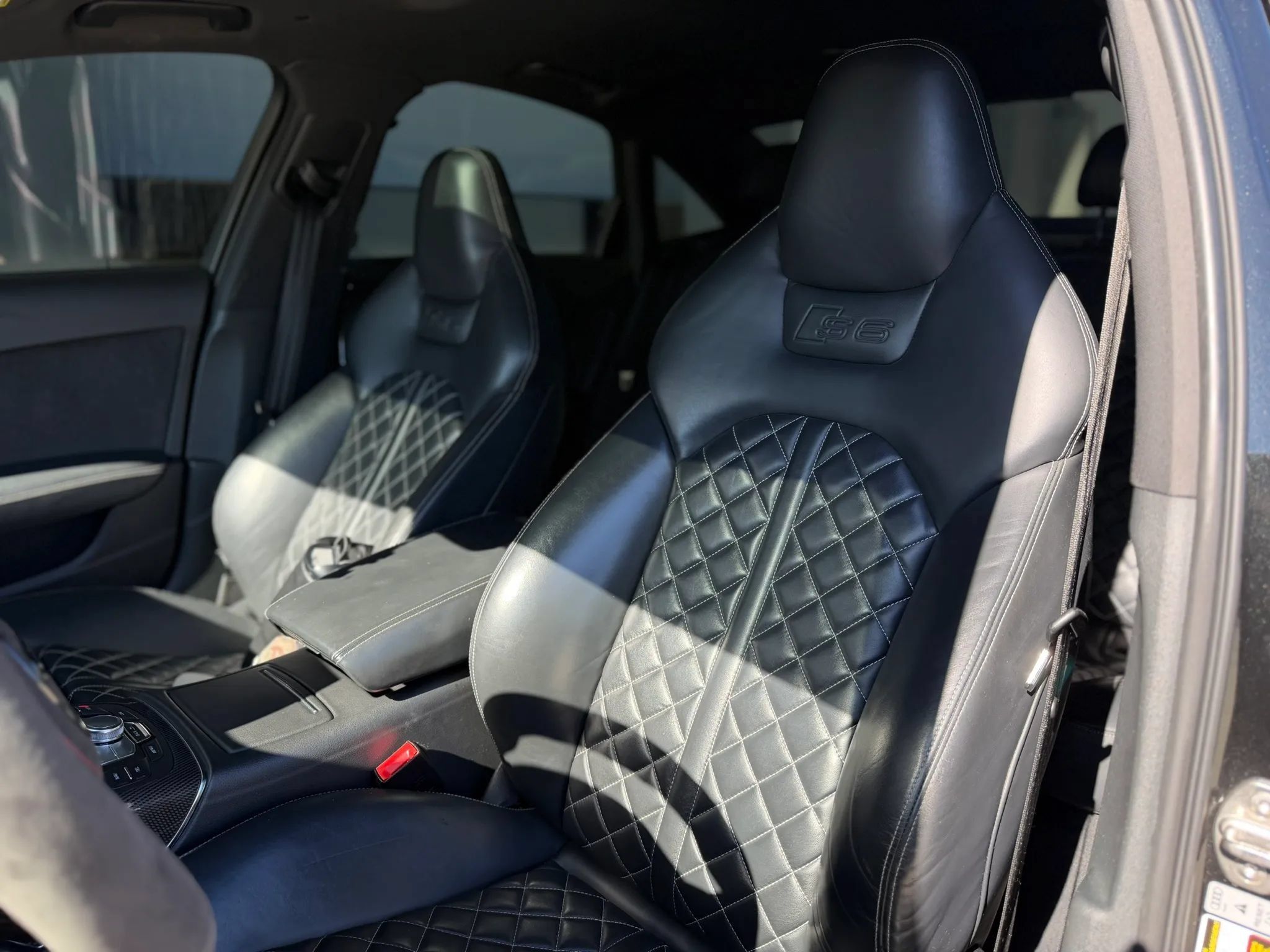 Used 2018 Audi S6 Premium Plus w/ S Sport Package AWD/4WD image 27