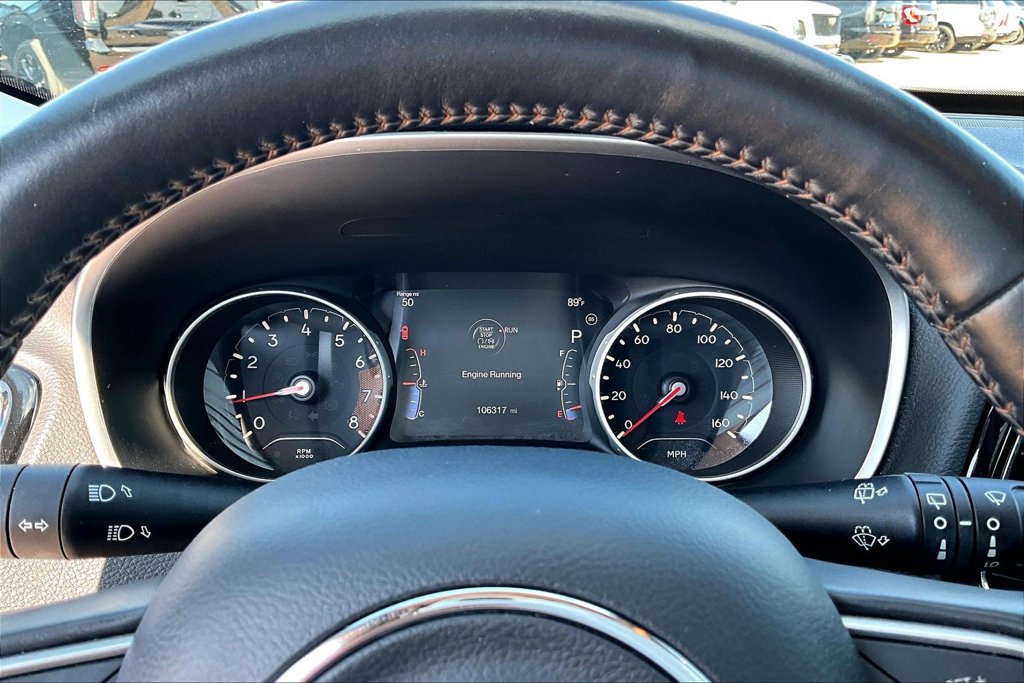 Used 2018 Jeep Compass Limited w/ Navigation Group FWD image 22