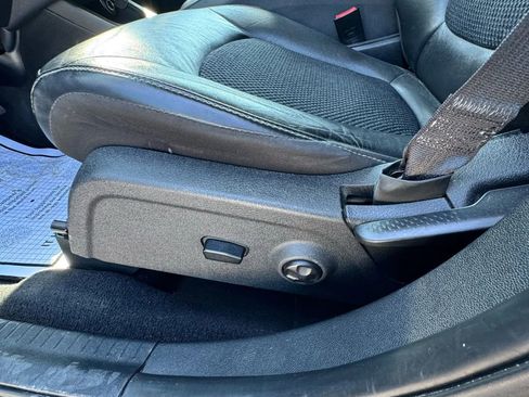 Used 2019 Dodge Journey Crossroad w/ Navigation Group image 11