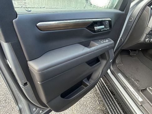 New 2026 Chevrolet Tahoe High Country image 11