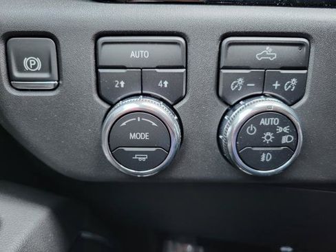Used 2025 GMC Sierra 1500 Elevation AWD/4WD image 21