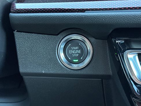 New 2026 Chevrolet Traverse Z71 w/ Driver Confidence Package image 24