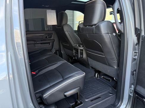 Used 2026 RAM 3500 Limited image 27