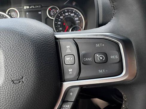 Certified 2026 RAM 2500 Big Horn AWD/4WD image 18