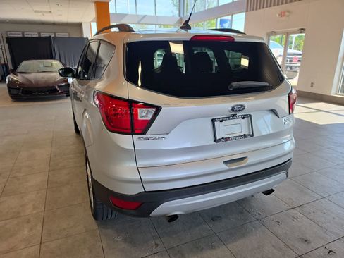 Used 2019 Ford Escape SEL AWD/4WD image 10