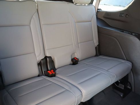 Certified 2025 GMC Yukon Elevation w/ Technology Package RWD image 32