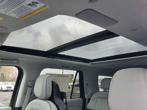 New 2025 Lincoln Navigator L Black Label image 11