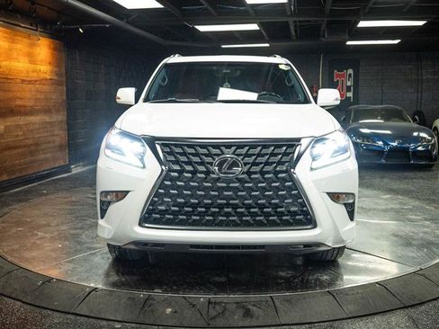 Used 2021 Lexus GX 460 Premium image 4