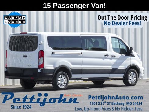 Used 2025 Ford Transit 350 XLT RWD image 3