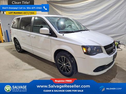 Used 2017 Dodge Grand Caravan SE image 5