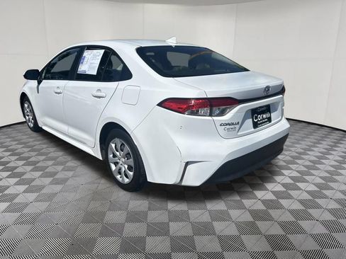 Used 2024 Toyota Corolla LE FWD image 5