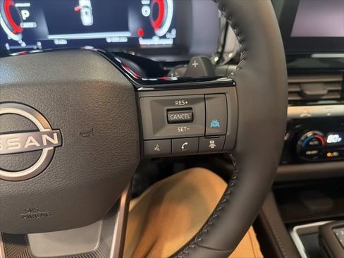 New 2026 Nissan Pathfinder SL AWD/4WD image 24