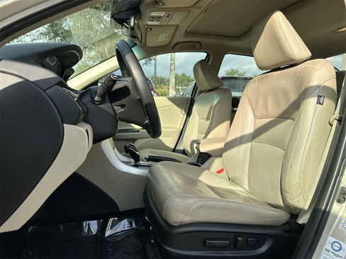 Used 2015 Honda Accord EX-L image 13