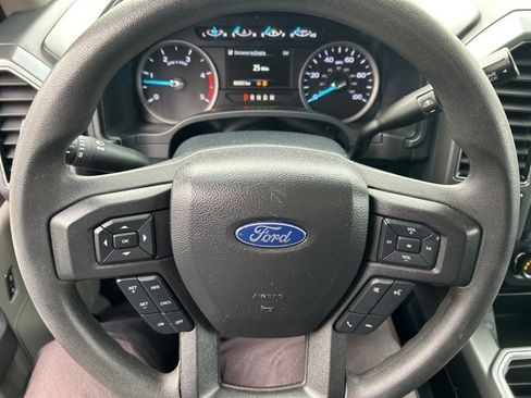 Used 2022 Ford F350 XLT w/ XLT Premium Package image 25