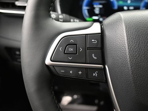 Used 2026 Toyota Highlander Platinum AWD/4WD image 19