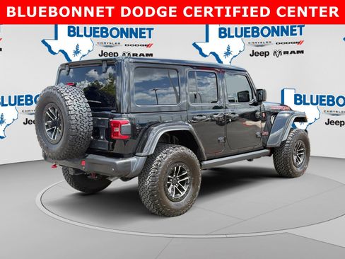 Used 2024 Jeep Wrangler Unlimited Rubicon AWD/4WD image 5