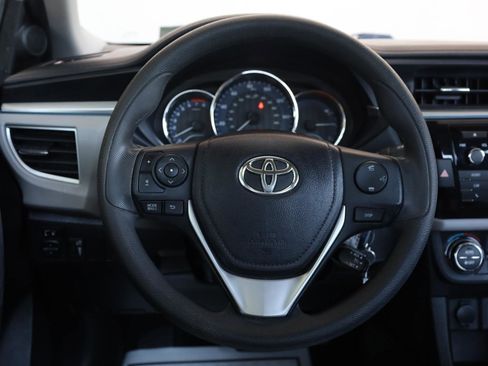 Used 2014 Toyota Corolla LE FWD image 32