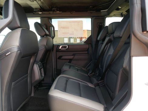 New 2026 Ford Bronco Outer Banks AWD/4WD image 13