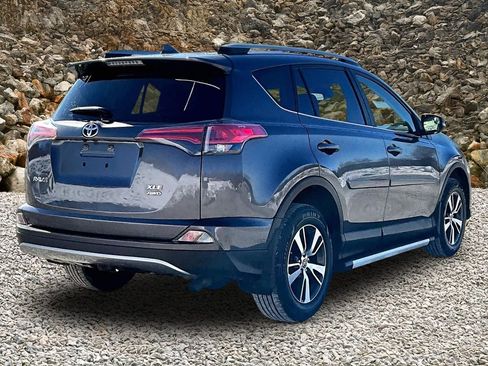 Used 2017 Toyota RAV4 XLE w/ Protection Package image 2