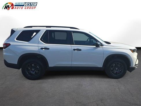 New 2025 Honda Pilot TrailSport image 5