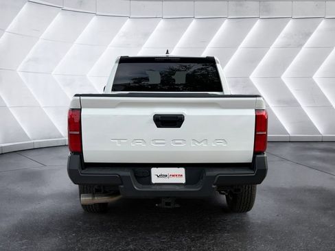 Used 2025 Toyota Tacoma SR RWD image 5
