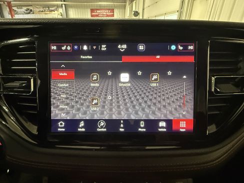 Used 2025 Dodge Durango GT image 39