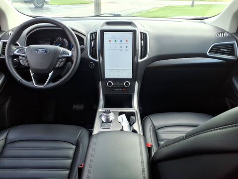 Used 2024 Ford Edge SEL w/ Convenience Package AWD/4WD image 7