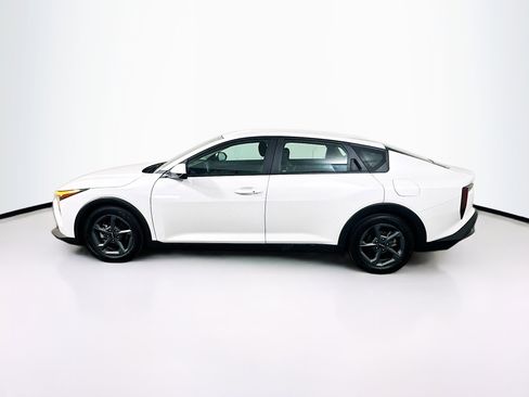 Used 2025 Kia K4 LXS image 4