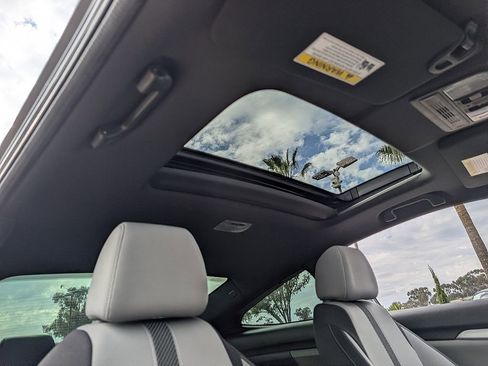 Used 2017 Honda Civic EX-T image 19