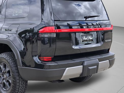 Certified 2026 Lexus GX 550 AWD/4WD image 39