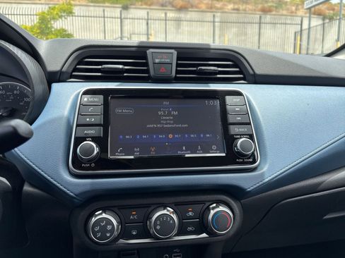 Used 2025 Nissan Versa SV FWD image 20