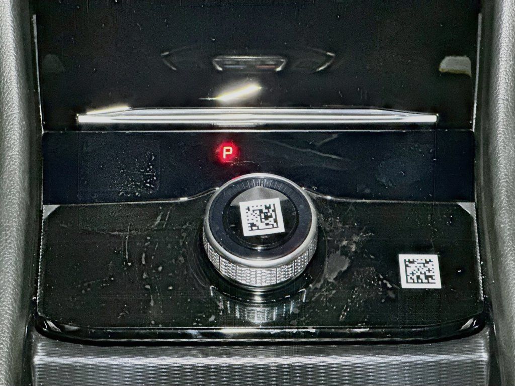 New 2027 Jeep Grand Cherokee 4WD image 11