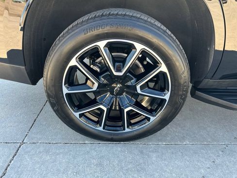 Certified 2026 Chevrolet Tahoe RST w/ Comfort Package AWD/4WD image 39