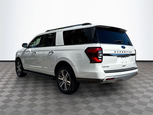 Used 2024 Ford Expedition Max Limited image 8