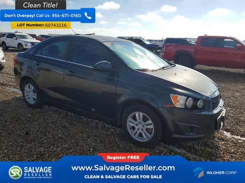 Used 2015 Chevrolet Sonic LT FWD image 5