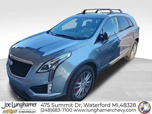 Used 2023 Cadillac XT5 Sportv w/ LPO, Floor Liner Package AWD/4WD image 5