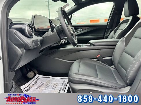 Used 2024 Chevrolet Blazer EV LT AWD/4WD image 35