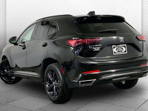 Used 2025 Buick Envision Sport Touring AWD/4WD image 11